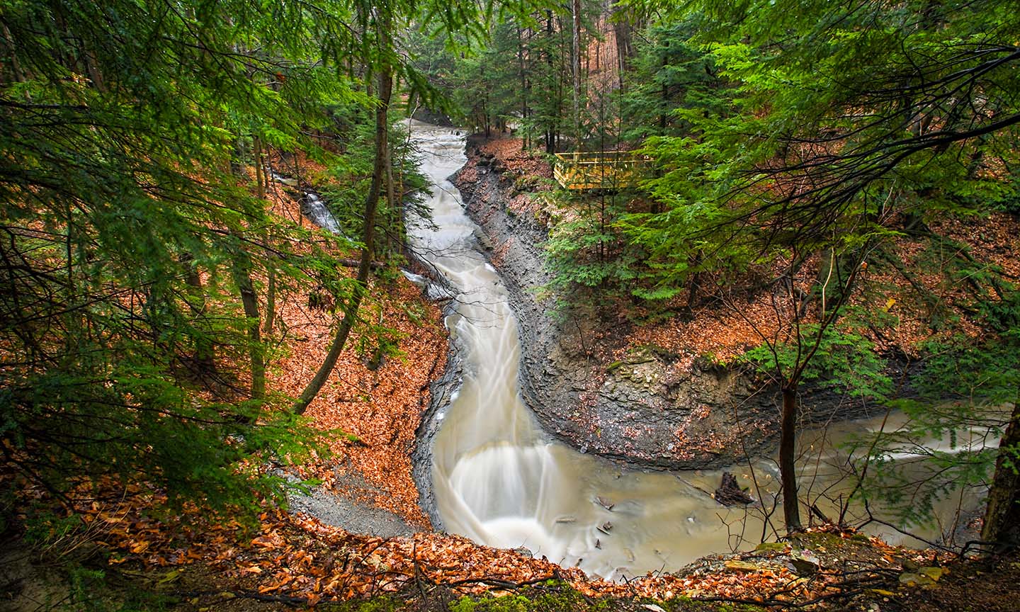 Bridal Veil Falls Scenic Overlook