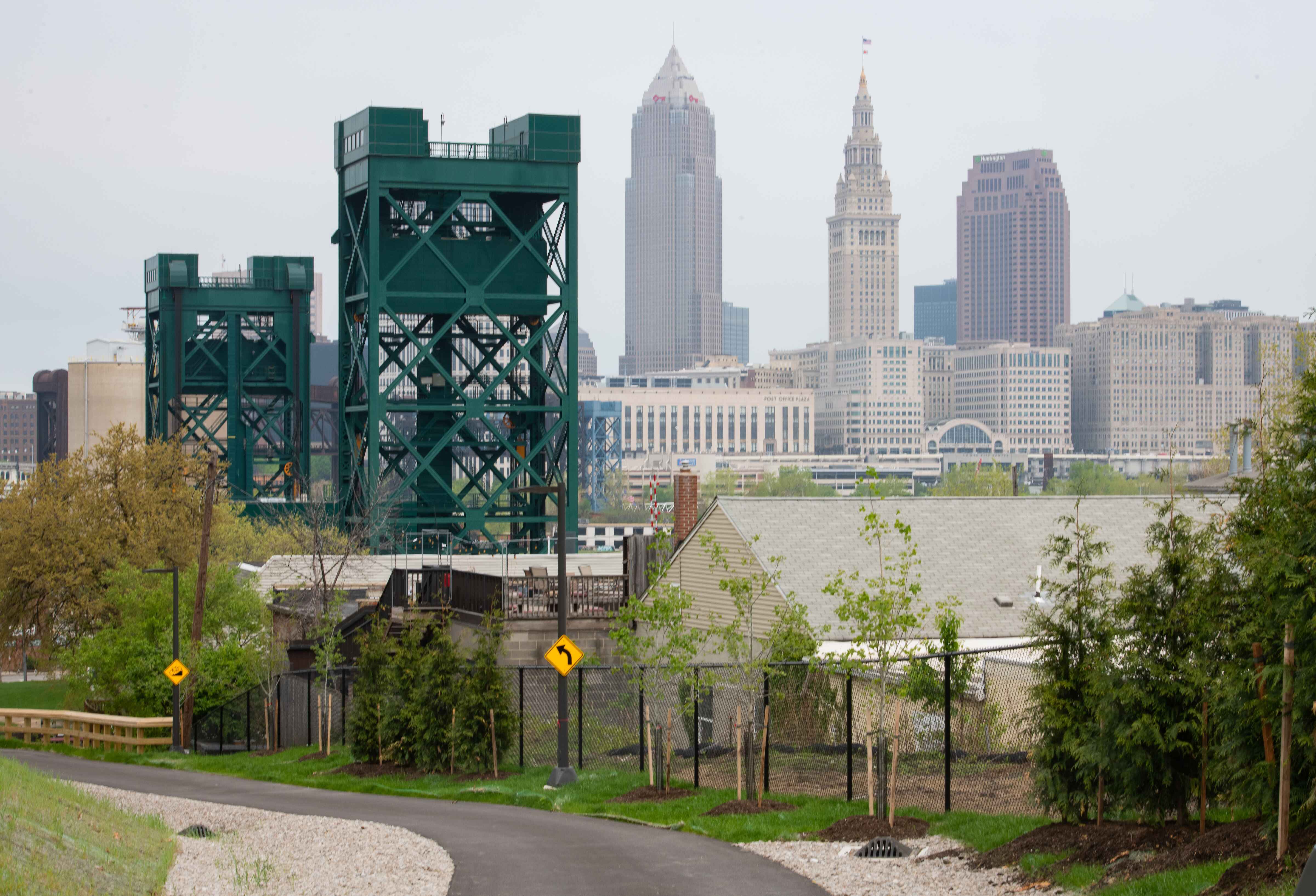 RL-Greenway_City-View.jpg