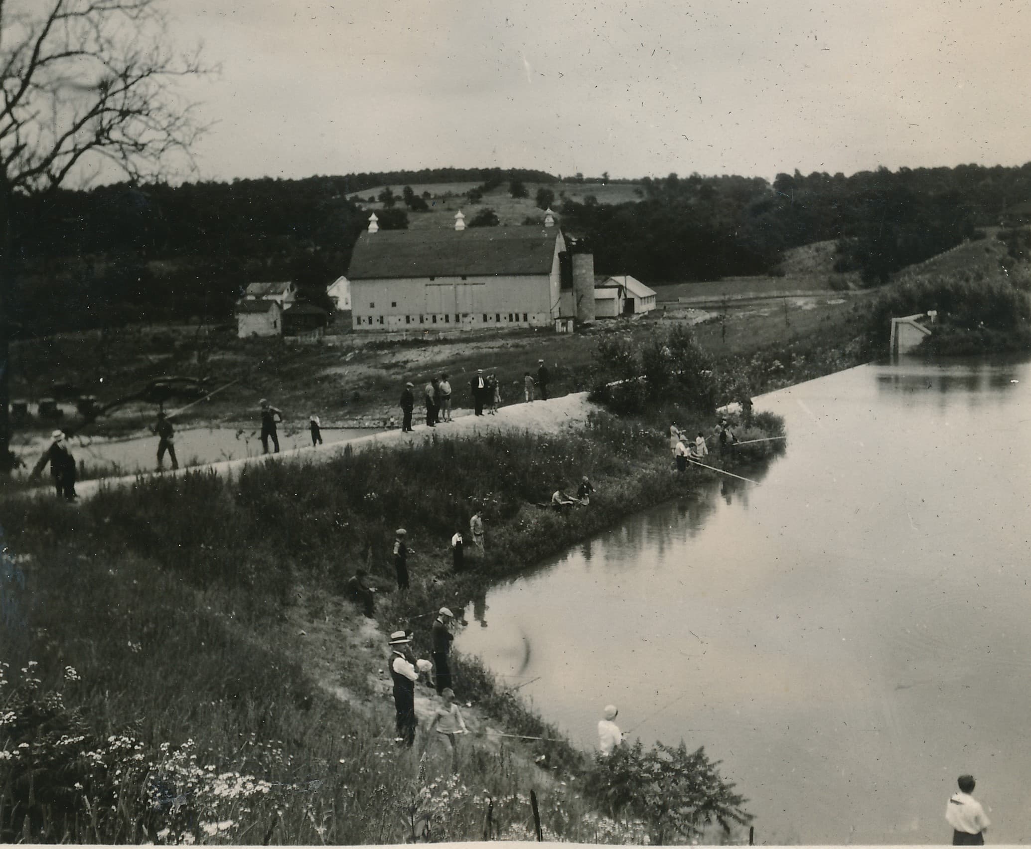 Hinckley Lake Dam in the early 1900s